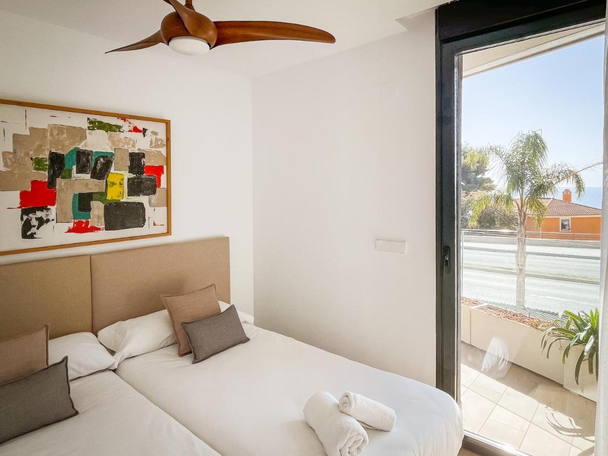 Modern Sea Front Sea Waves Apartman Alicante Kültér fotó